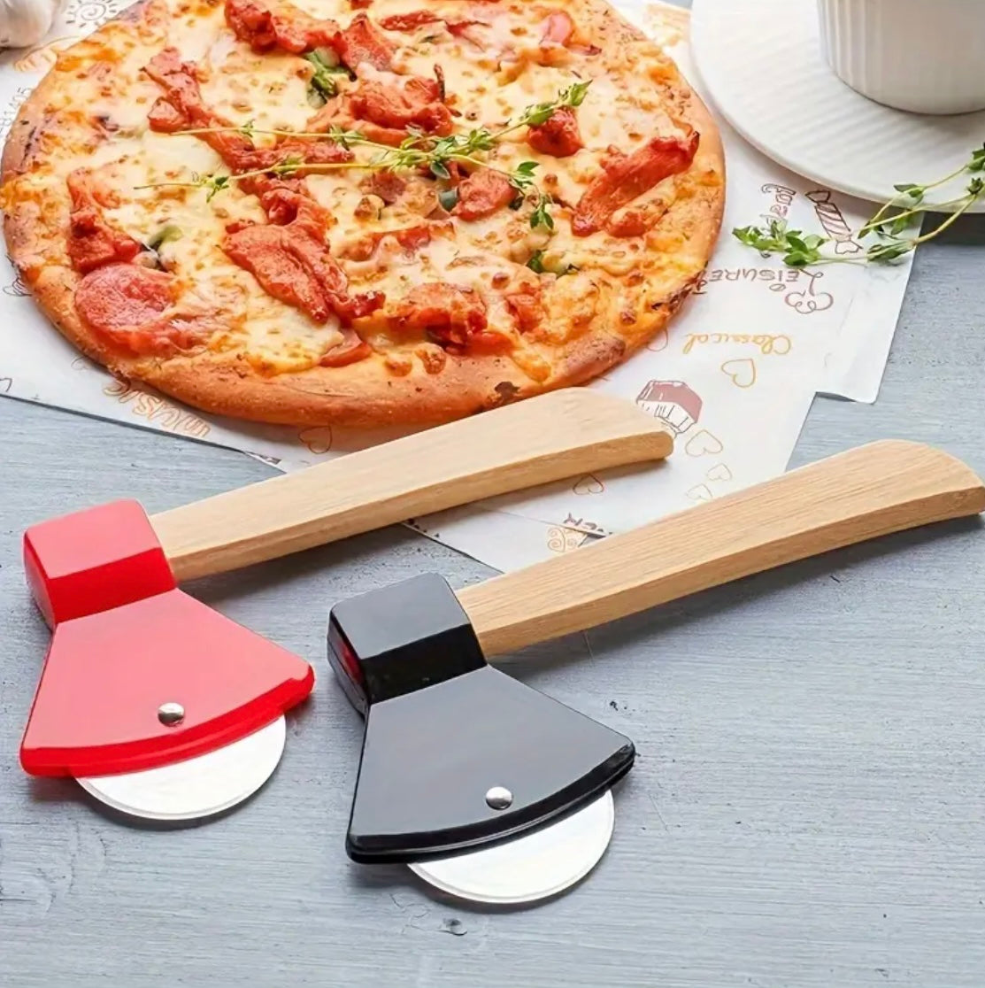 Taglia Pizza a Forma di Accetta con Manico in Legno Personalizzabile